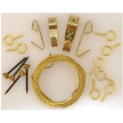Unbranded Picture Hanging Kit